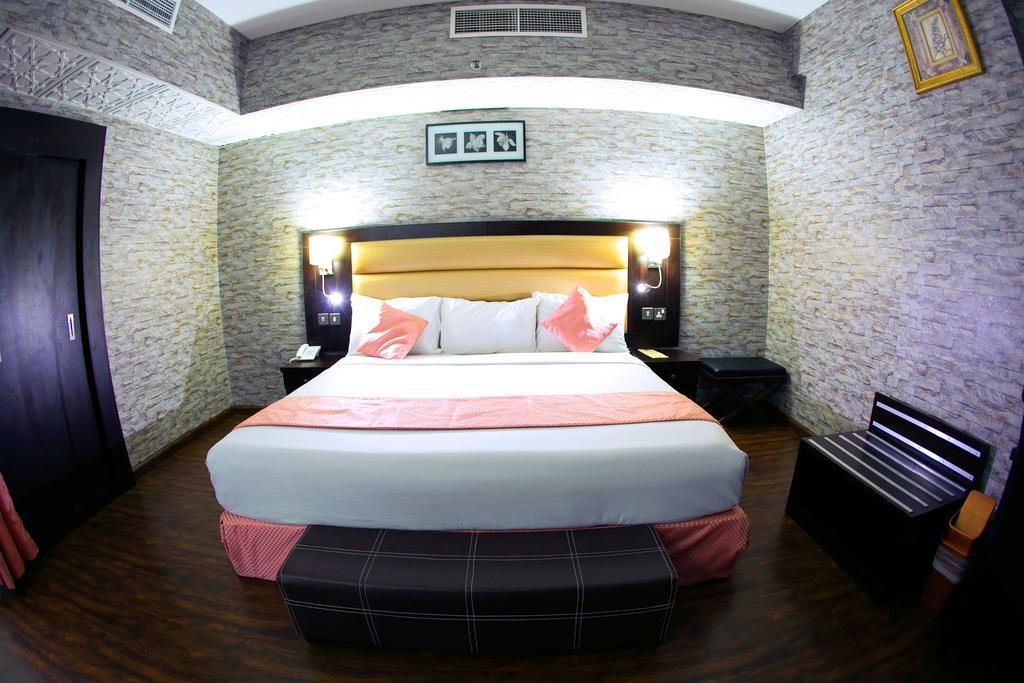 Rafee Hotel Дубай Екстериор снимка