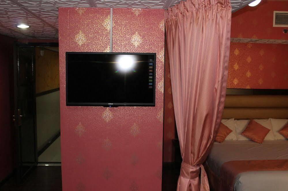 Rafee Hotel Дубай Екстериор снимка