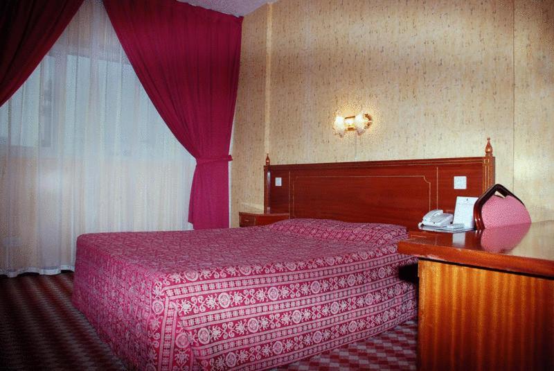 Rafee Hotel Дубай Екстериор снимка